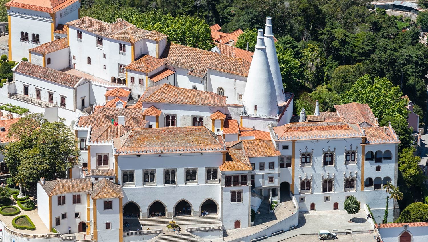 Cultural Tour of Sintra's Majestic Palaces